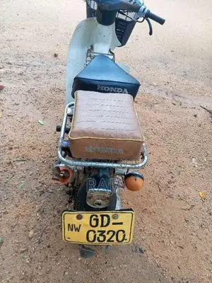 Honda C50 1993 Motorbike (Used)