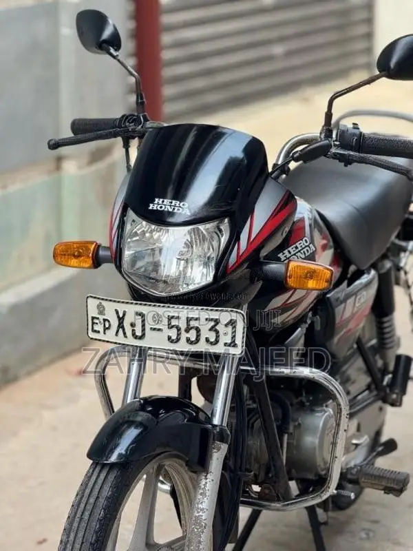 Hero-Honda CD Deluxe 2012 Motorbike (Used)