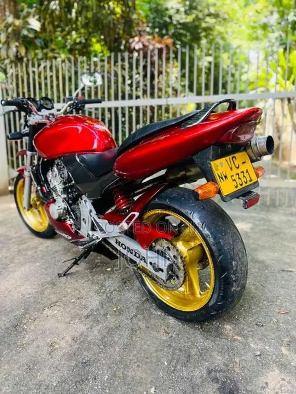 Honda HornetCH-115 2000 Motorbike (Used)