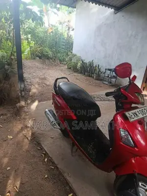 Hero Pleasure 2012 Motorbike (Used)