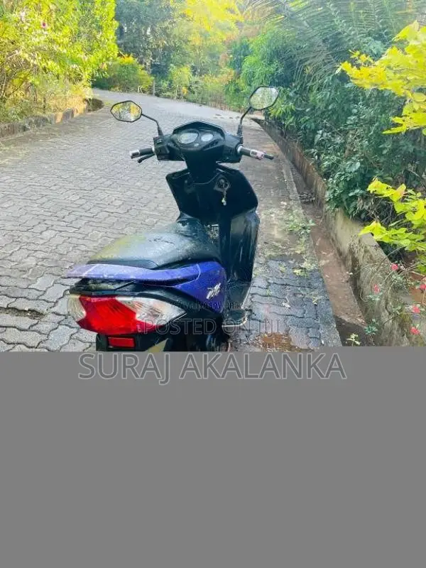 Honda Dio 2013 Motorbike (Used)