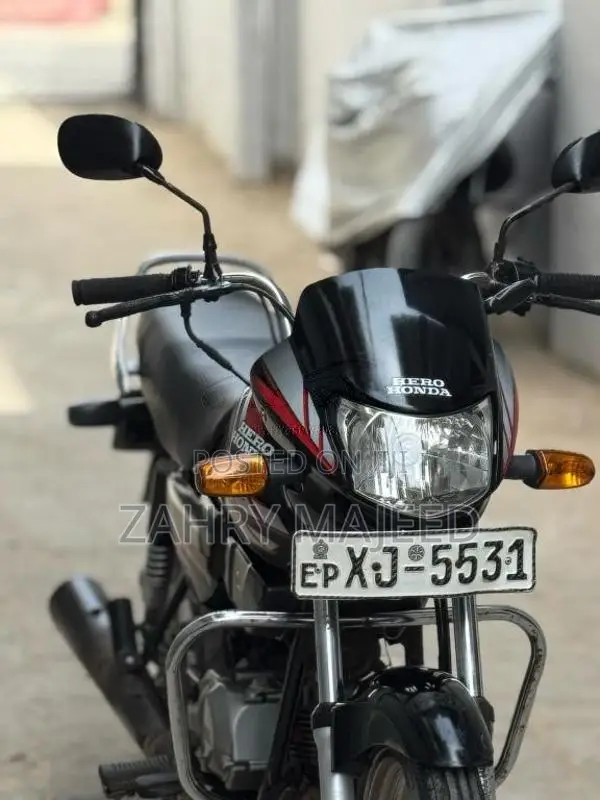 Hero-Honda CD Deluxe 2012 Motorbike (Used)