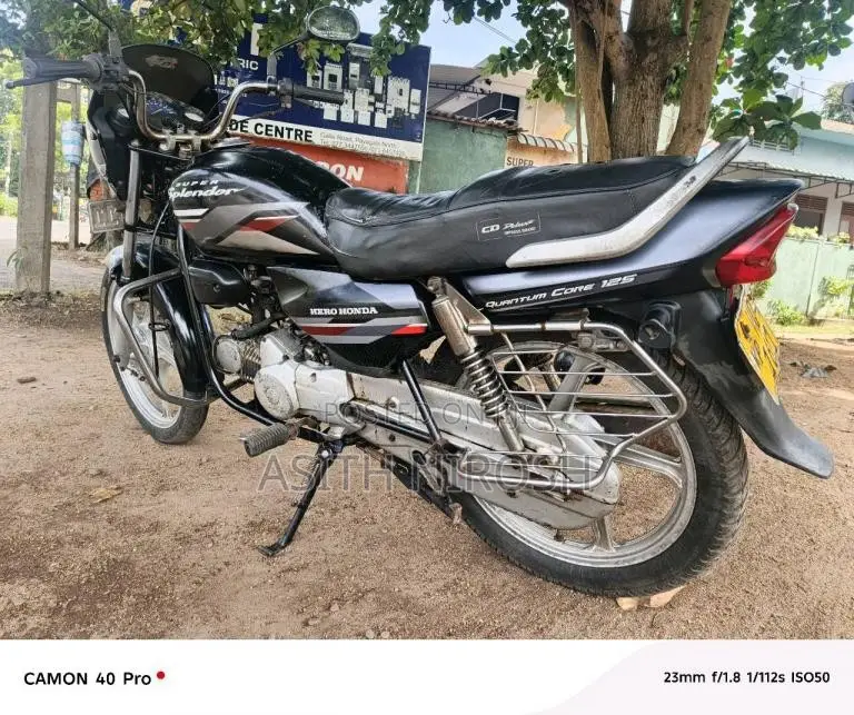 Hero-Honda Splendor 2010 Motorbike (Used)