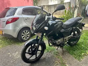 Bajaj Pulsar 150 2015 Motorbike (Used)