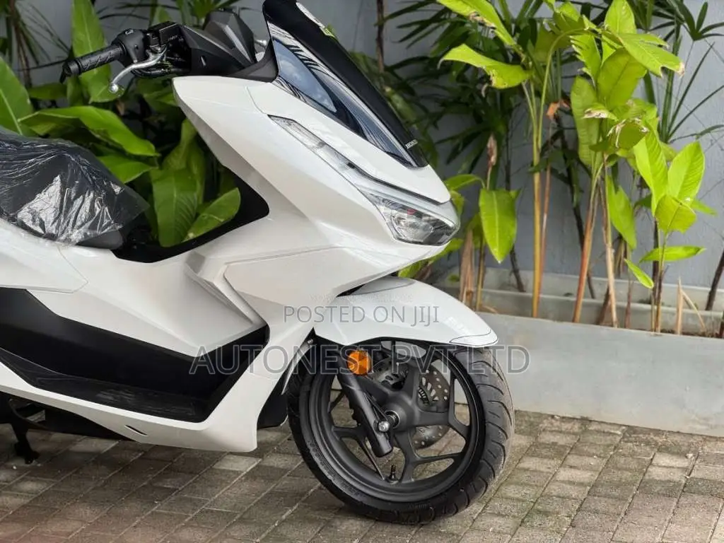 Honda PCX 125 2025 Motorbike Brand New