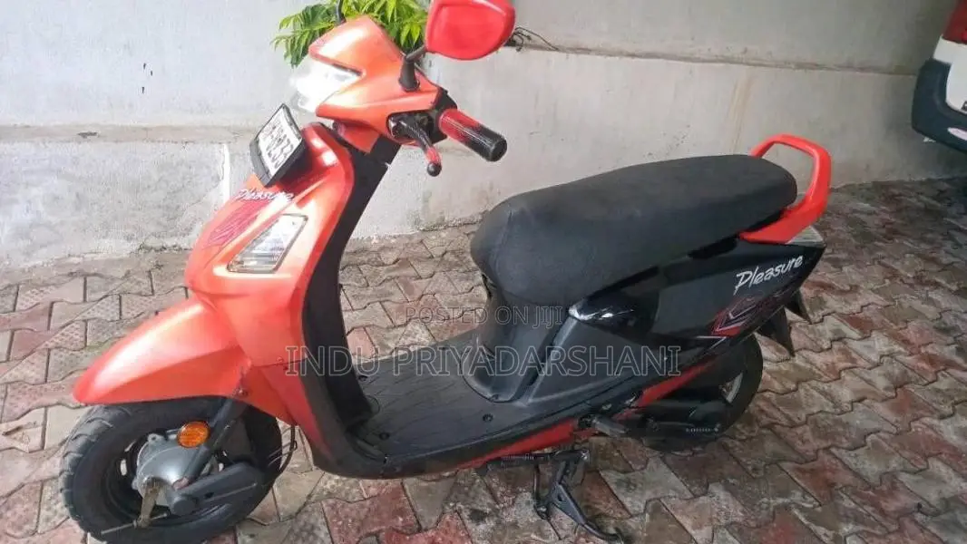 Hero Pleasure 2012 Motorbike (Used)
