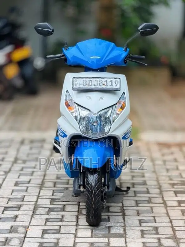 Honda Dio 2016 Motorbike (Used)