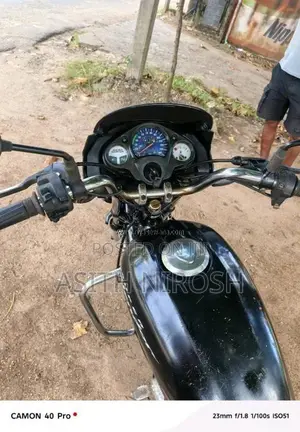 Hero-Honda Splendor 2010 Motorbike (Used)