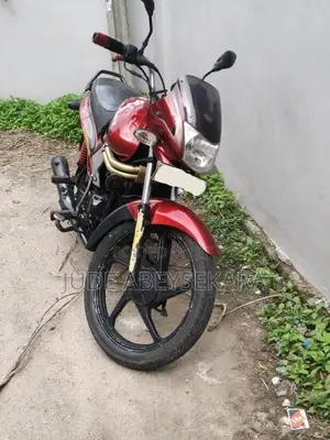 Mahindra Centuro 2017 Motorbike (Used)