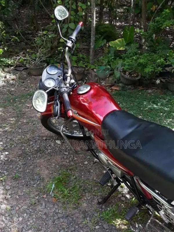 Hero-Honda Cd Dawn 2005 Motorbike (Used)