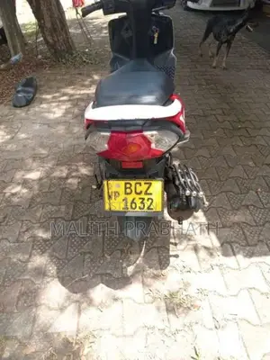 Honda Dio 2015 Motorbike (Used)