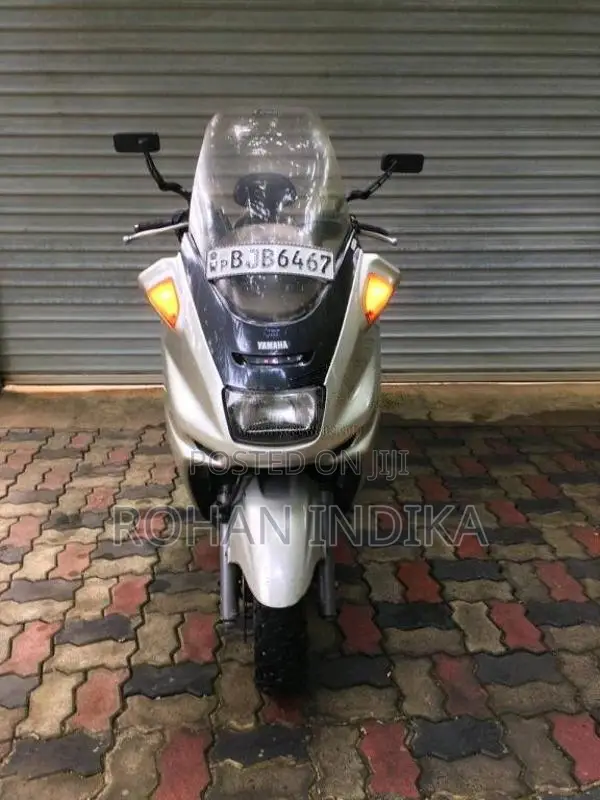Yamaha Majeesty 2014 Motorbike (Used)