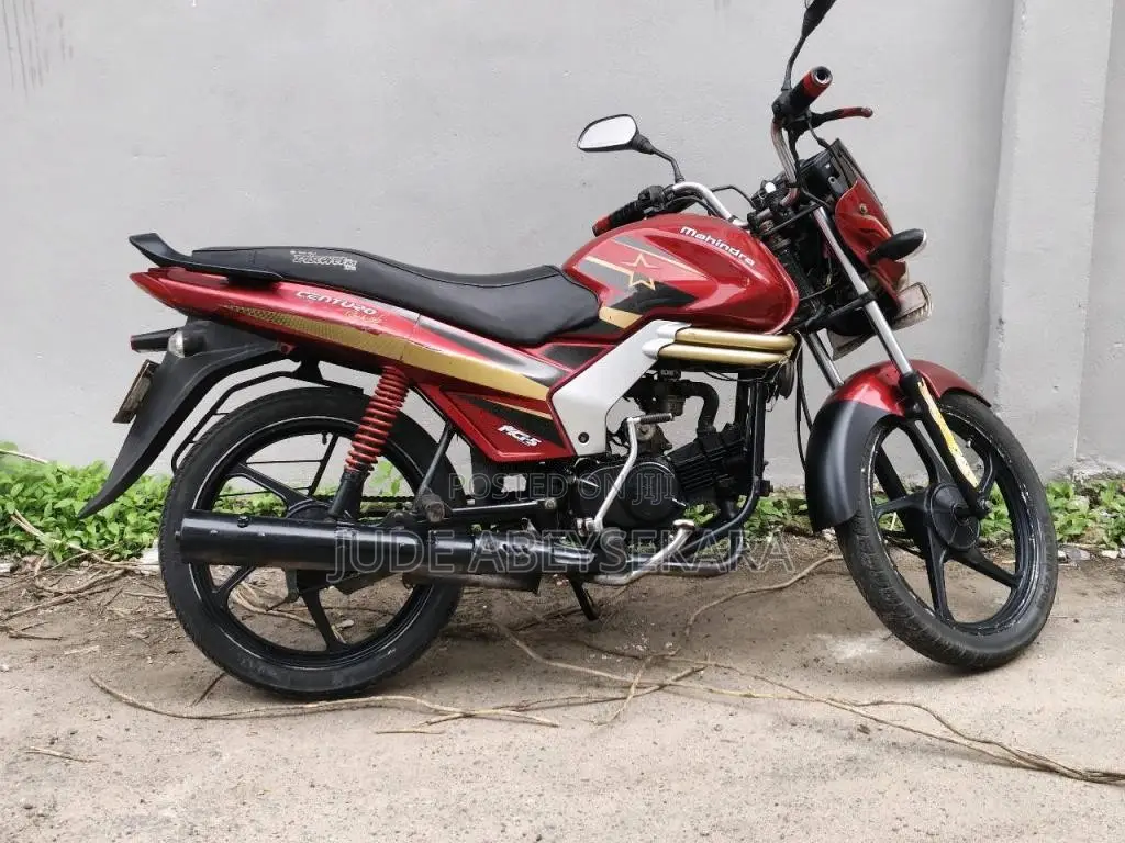 Mahindra Centuro 2017 Motorbike (Used)
