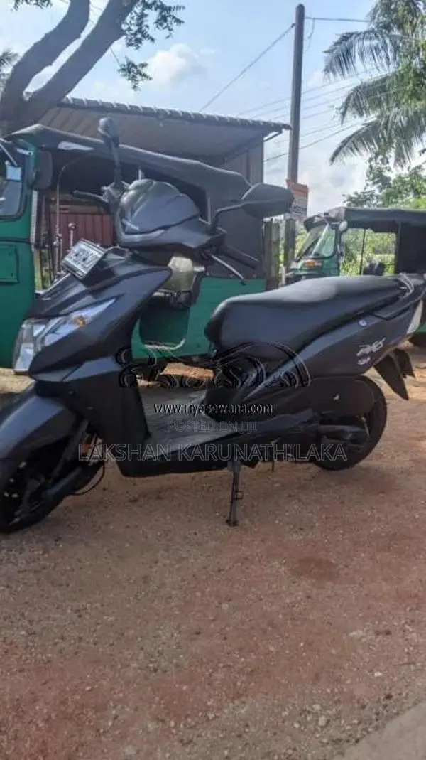 Honda Dio 2018 Motorbike (Used)