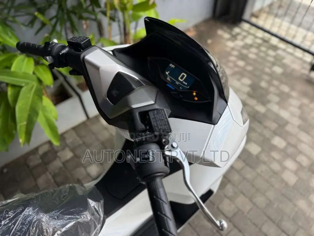Honda PCX 125 2025 Motorbike Brand New