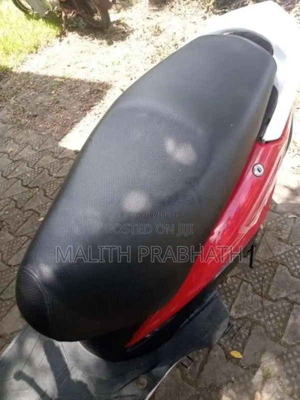 Honda Dio 2015 Motorbike (Used)