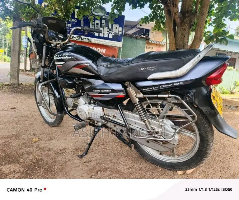 Hero-Honda Splendor 2010 Motorbike (Used)