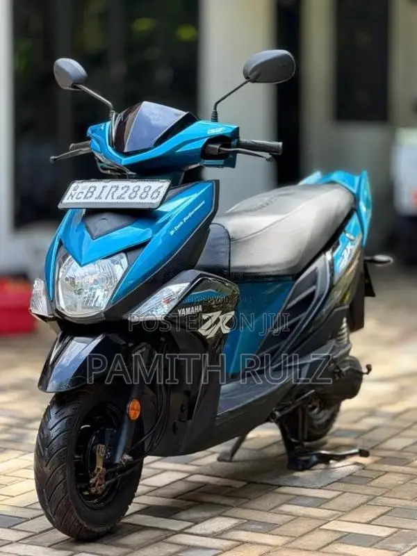 Yamaha ZR 2020 Motorbike (Used)