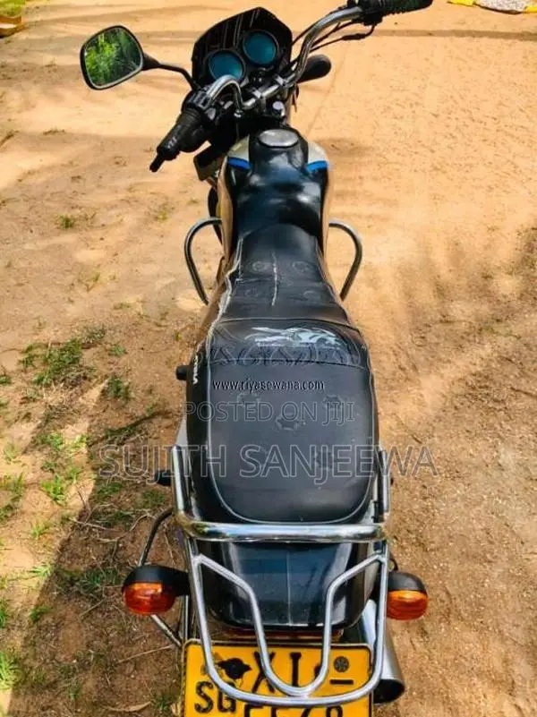 Bajaj CT-100 2012 Motorbike (Used)