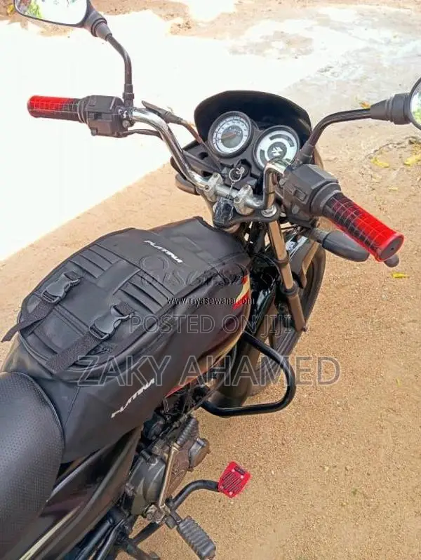 Bajaj Platina Es 2015 Motorbike (Used)