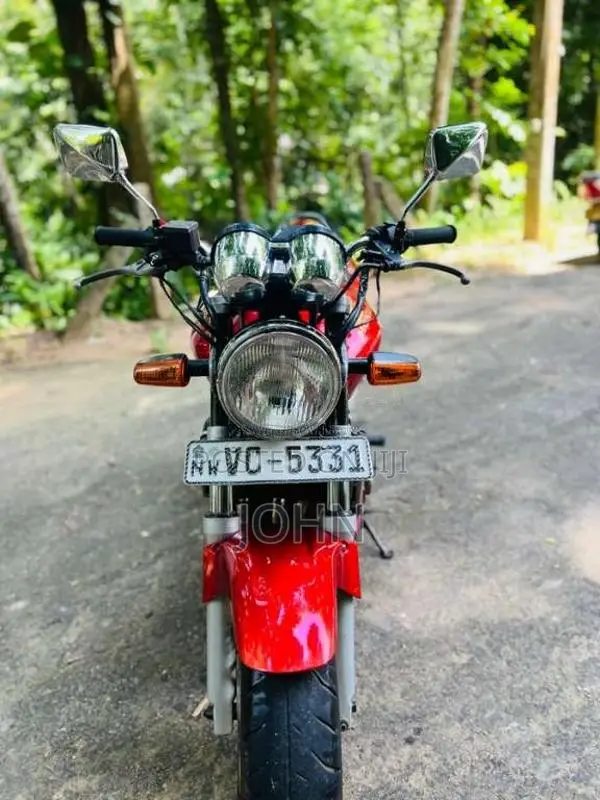 Honda HornetCH-115 2000 Motorbike (Used)