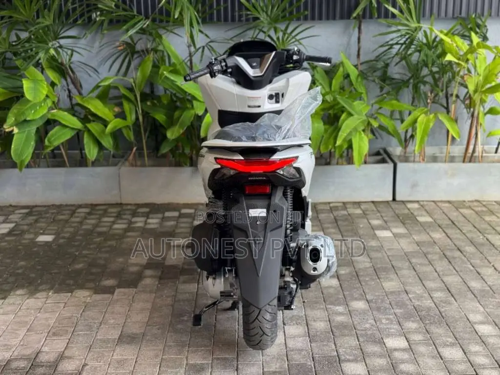 Honda PCX 160 2025 Motorbike Brand New