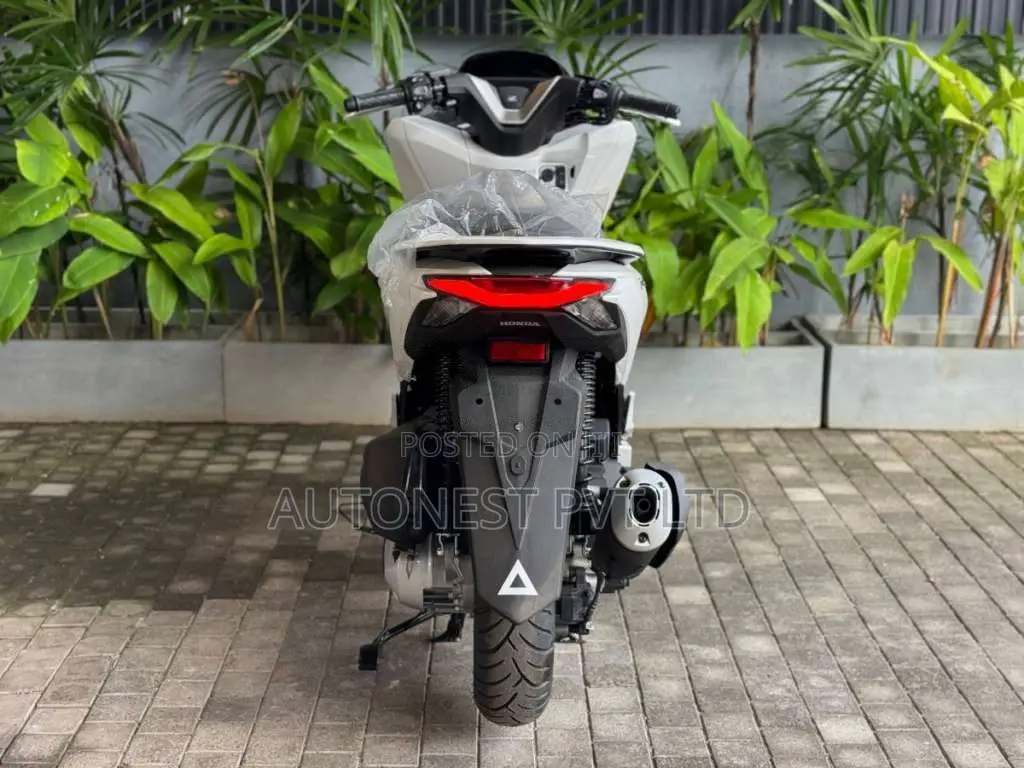 Honda PCX 125 2025 Motorbike Brand New