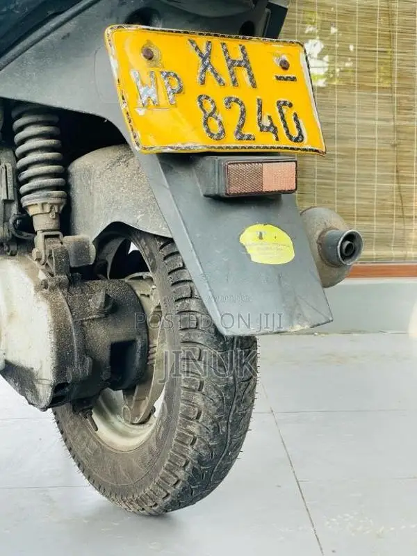 TVS Scooty Streak 2012 Motorbike (Used)