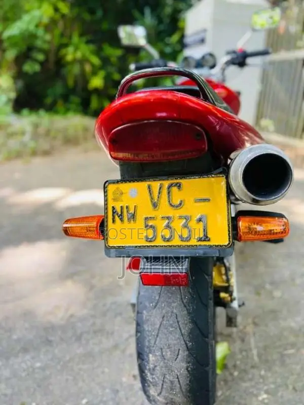 Honda HornetCH-115 2000 Motorbike (Used)
