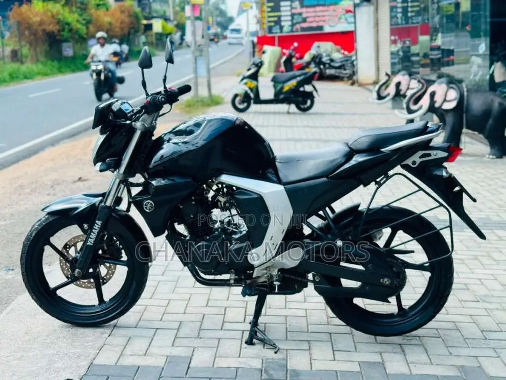 Yamaha FZ 2018 Motorbike (Used)