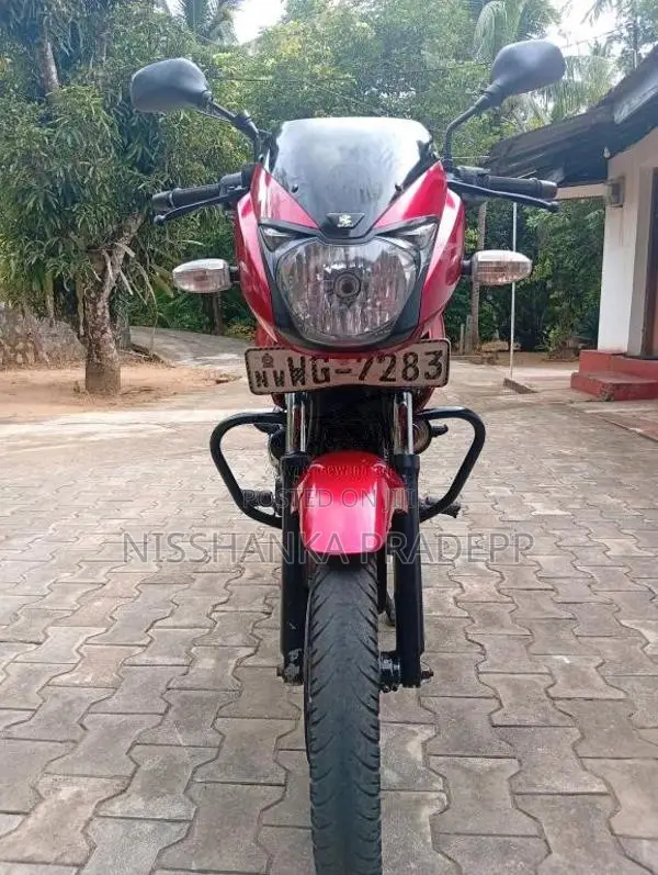 Bajaj Pulsar 150 2010 Motorbike (Used)