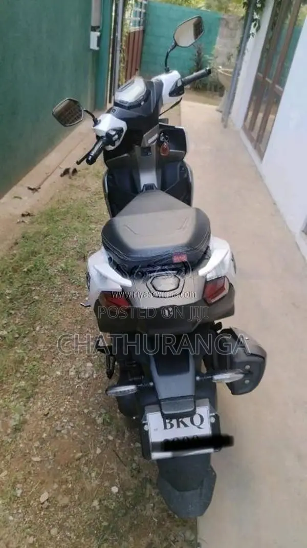 Hero ZOOM 125 2026 Motorbike (Used)