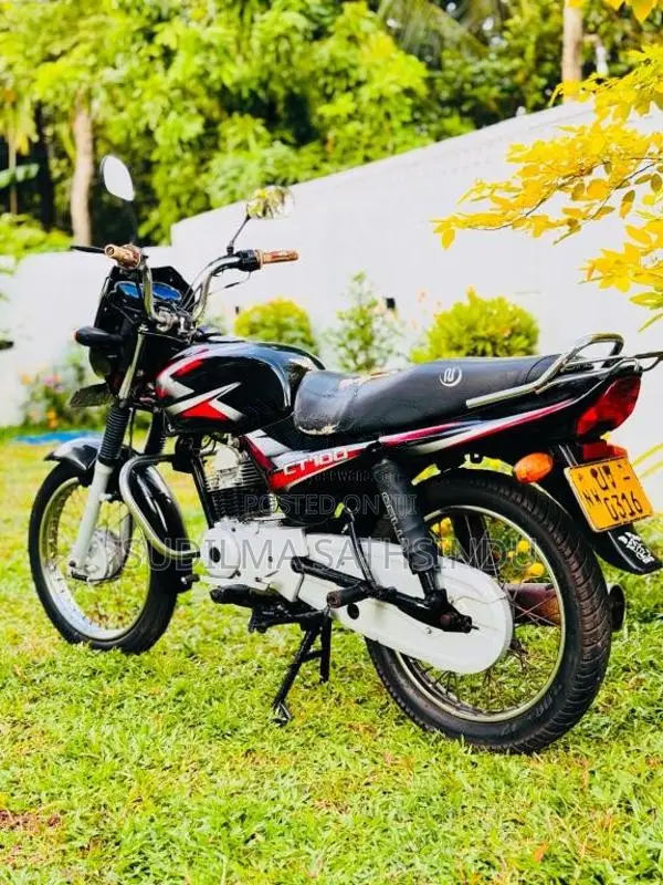 Bajaj CT-100 2009 Motorbike (Used)
