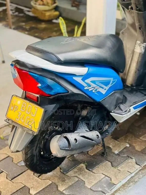 Honda Dio 2016 Motorbike (Used)