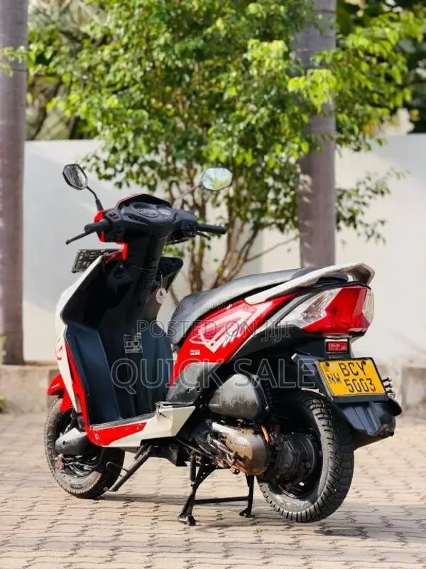 Honda Dio 2015 Motorbike (Used)