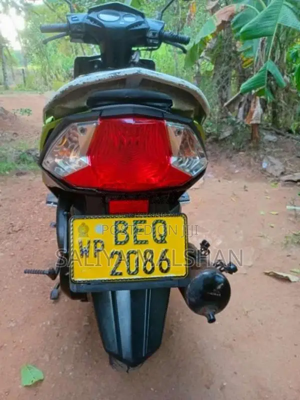 Honda Dio 2016 motorcycle (Used)