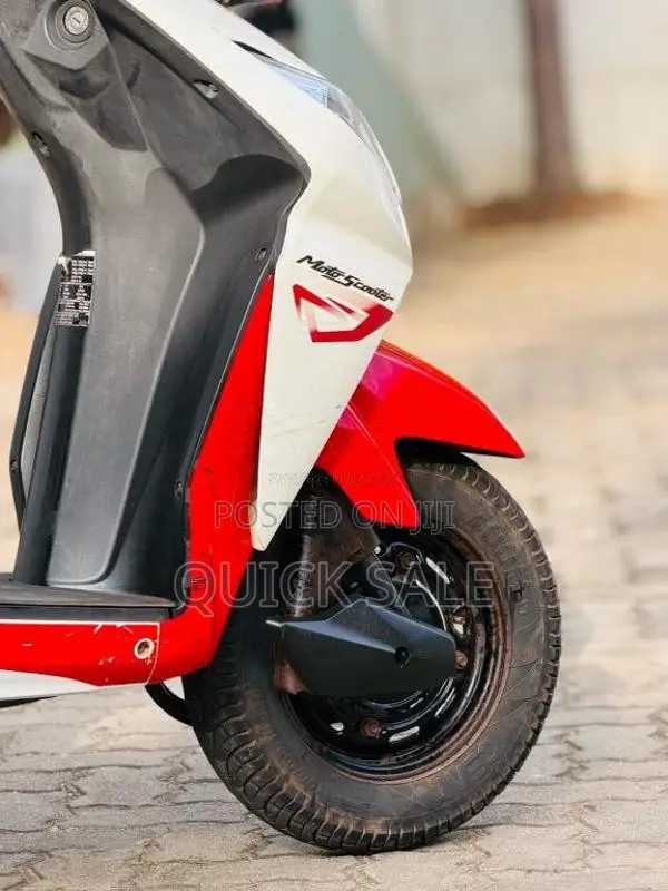 Honda Dio 2015 Motorbike (Used)