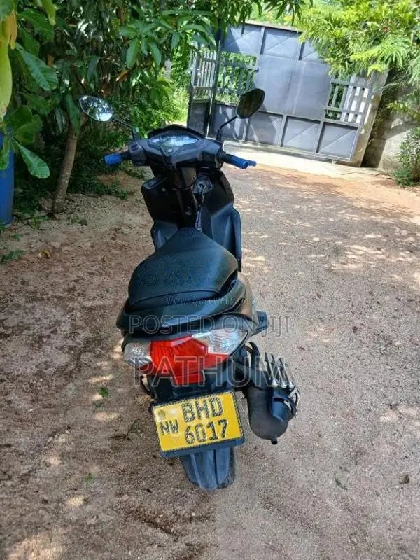 Honda Dio 2018 Motorbike (Used)
