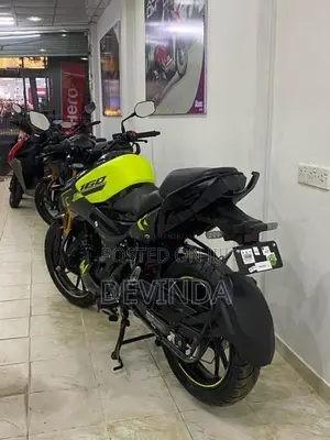 Hero Hunk 160R 2026 Motorbike Brand New