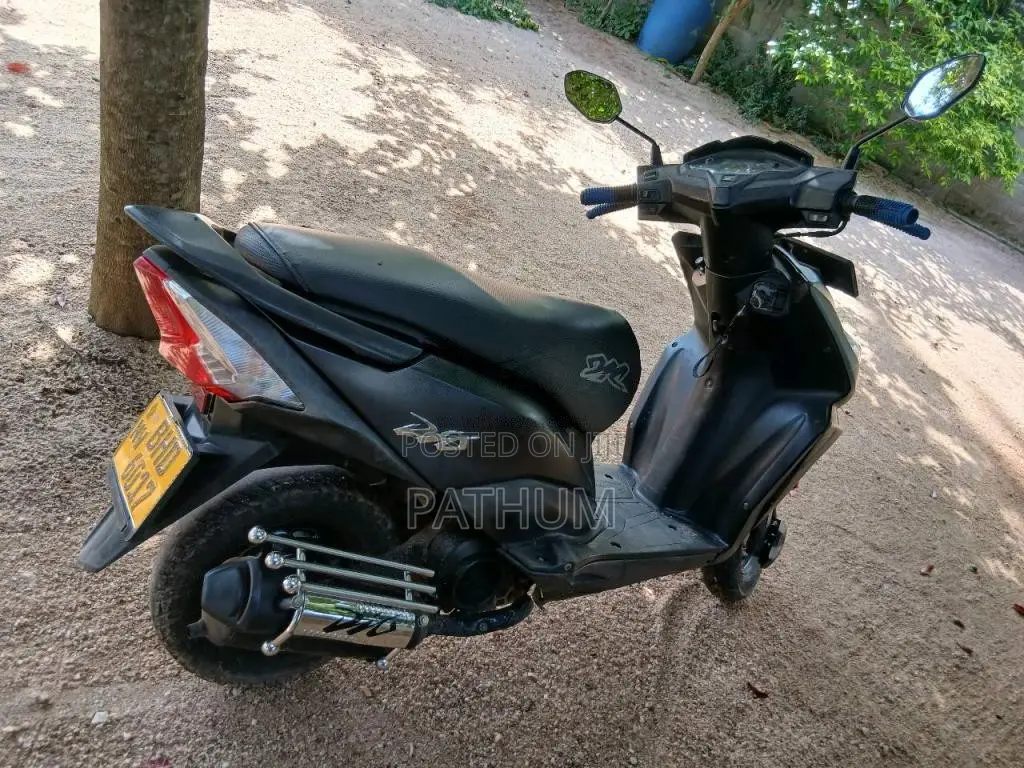 Honda Dio 2018 Motorbike (Used)