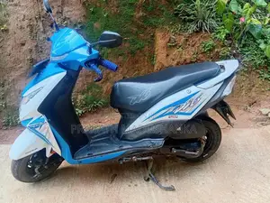 Honda Dio 2017 Motorbike (Used)