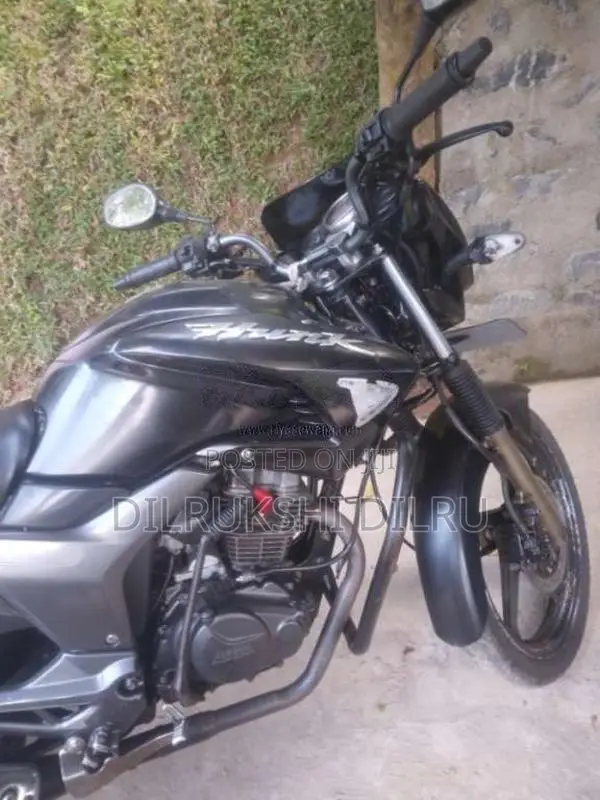 Hero-Honda Hunk 2010 Motorbike (Used)