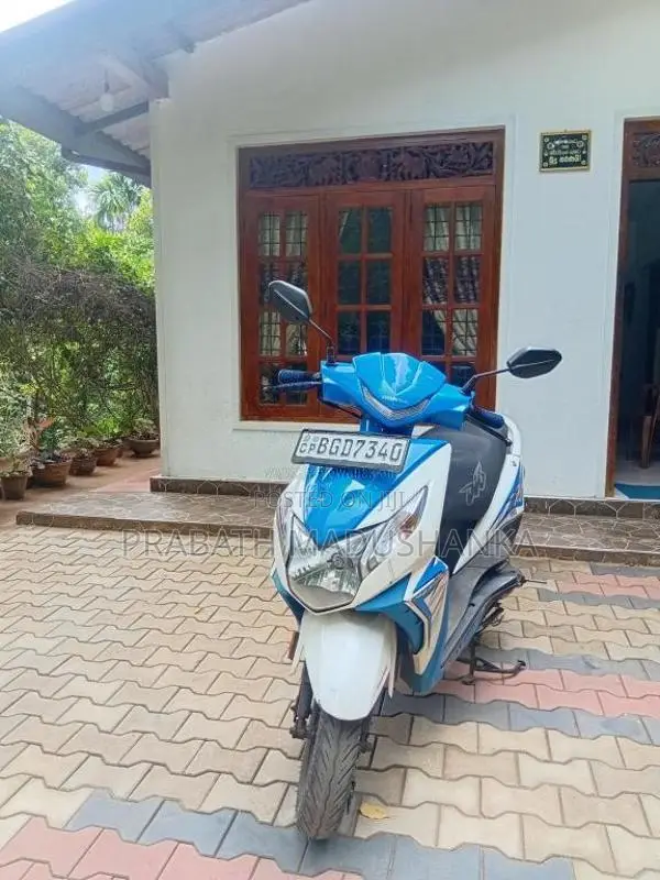 Honda Dio 2017 Motorbike (Used)