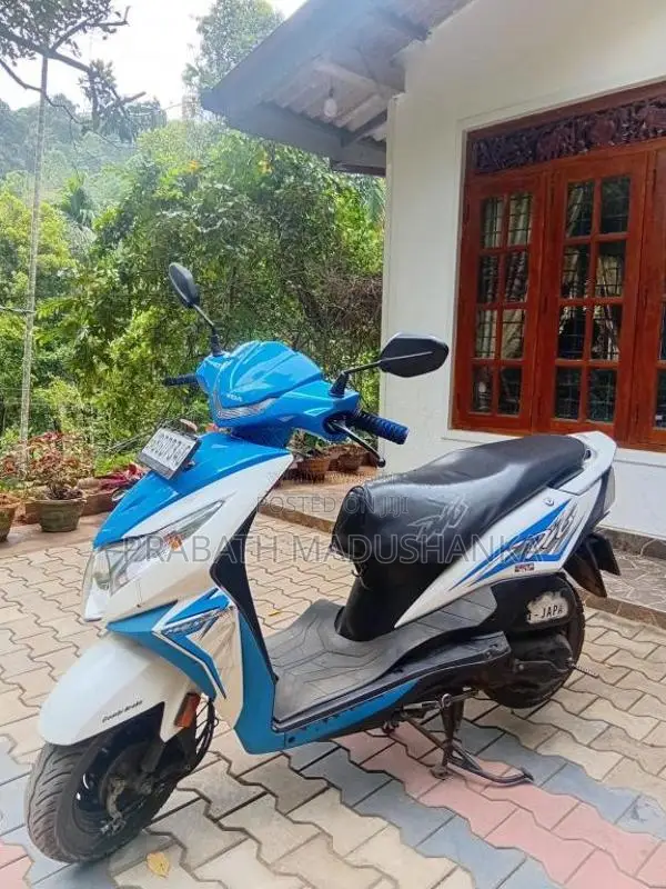 Honda Dio 2017 Motorbike (Used)