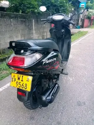 Hero Pleasure 2011 Motorbike (Used)