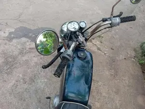 Yamaha YB1 2005 Motorbike (Used)