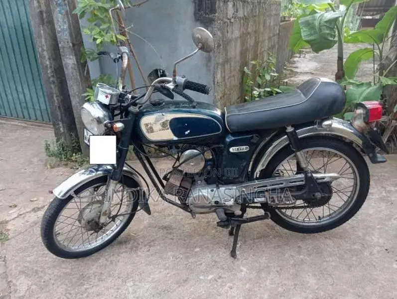 Yamaha YB1 2005 Motorbike (Used)