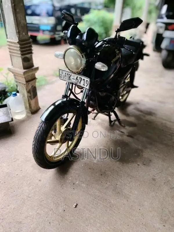 Bajaj Pulsar 180 2005 Motorbike (Used)