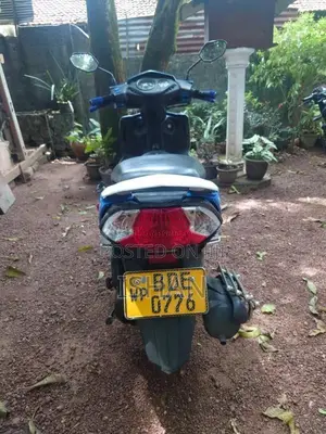 Honda Dio 2015 Motorbike (Used)