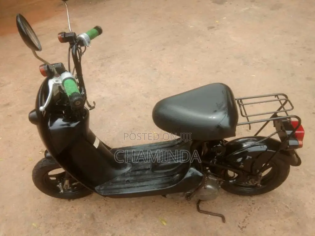 Suzuki 48 Cc 2022 Motorbike (Used)